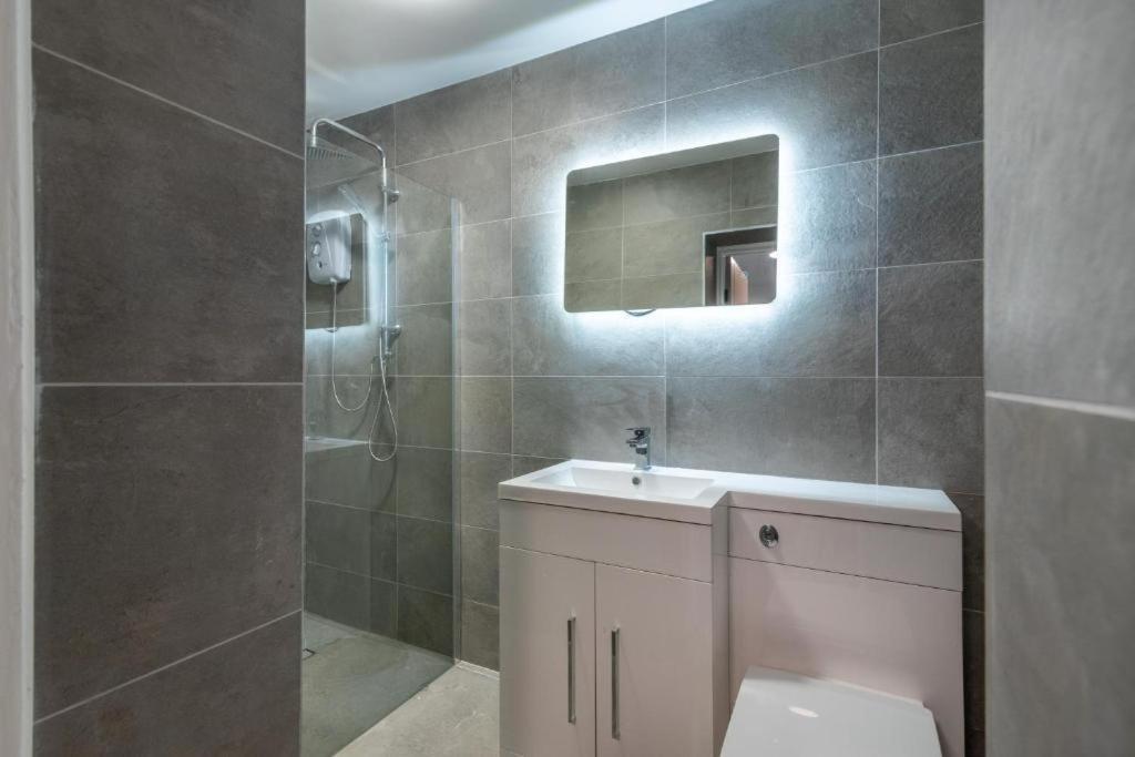 Luxurious Apartments - In Cardiff Exterior foto